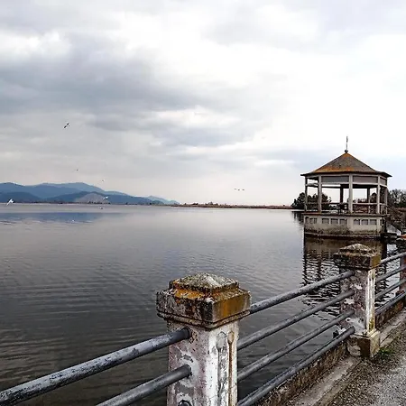 Mobile - Including Airco - River- 328 Kamp alanı