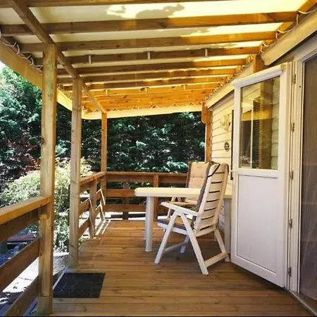 Kamp alanı Mobile - Including Airco - River- 328