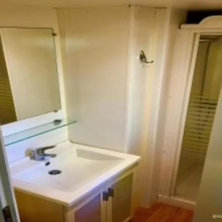 Kamp alanı Mobile - Including Airco - River- 328