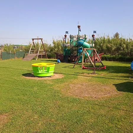 Mobile - Including Airco - River- 328 Kamp alanı